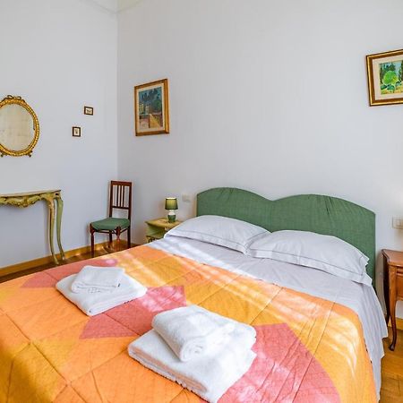 Florence Quiet Apartment With Private Garden Bagian luar foto