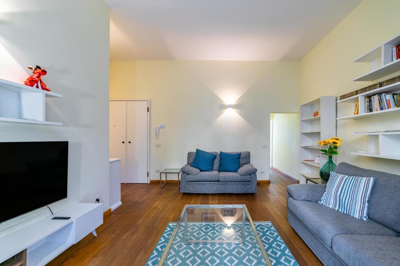 Florence Quiet Apartment With Private Garden Bagian luar foto