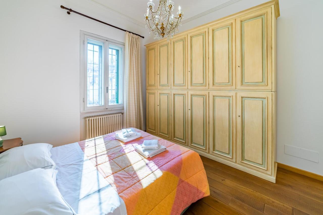 Florence Quiet Apartment With Private Garden Bagian luar foto